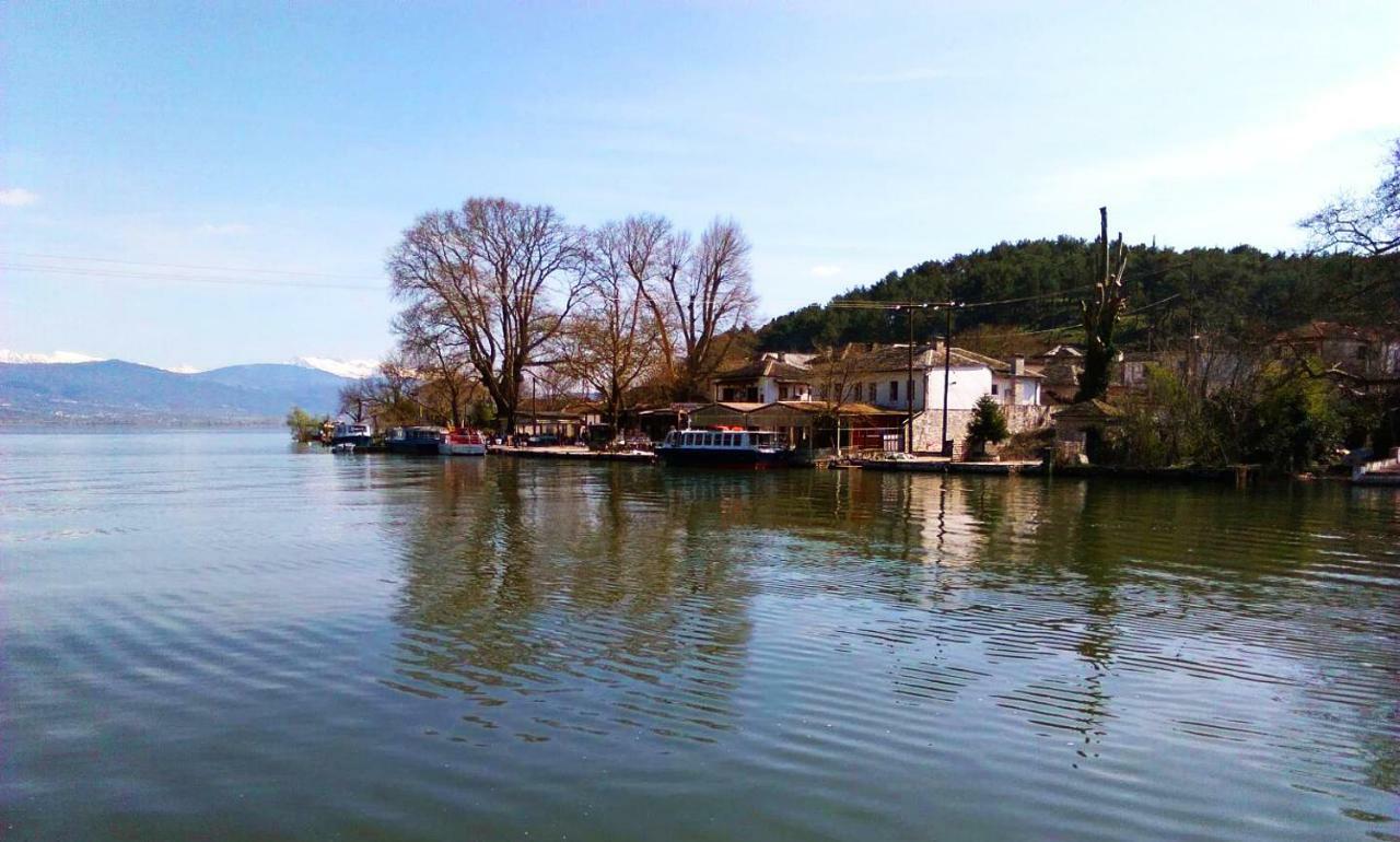 Little Island Resort Nisos Ioanninon Bagian luar foto