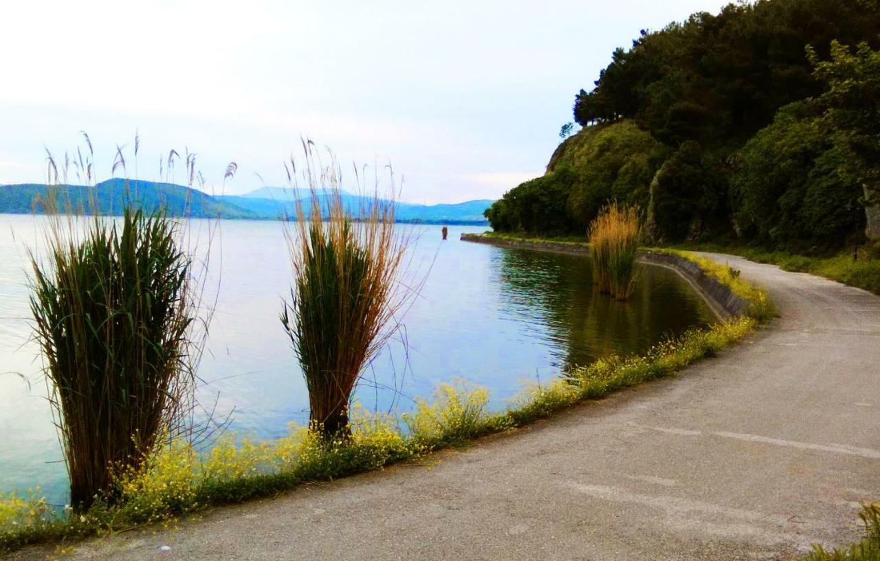Little Island Resort Nisos Ioanninon Bagian luar foto